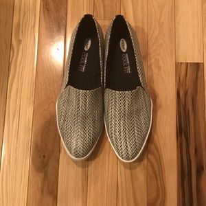 Dr. Scholls memory foam flats.